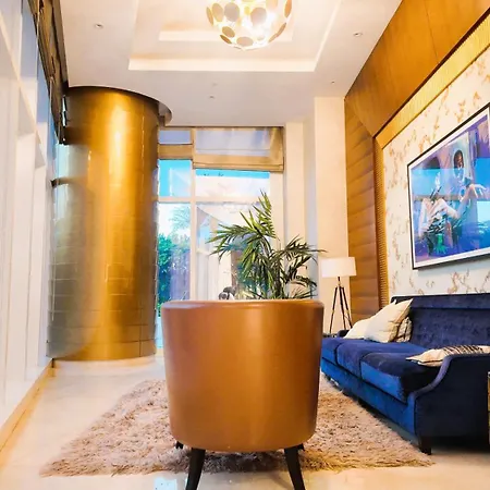 Апартаменты Damac Heights By Fendi Дубай Экстерьер фото