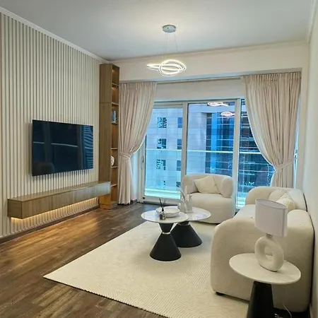 Апартаменты Damac Heights By Fendi Дубай Экстерьер фото